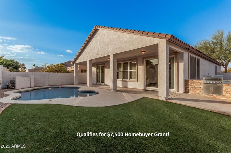 2133 E La Salle St, Phoenix, AZ 85040