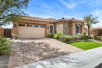 2133 Kesler Ln, Chandler, AZ 85225
