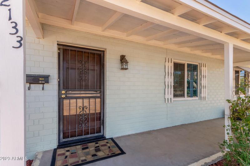 2133 W Mitchell Dr, Phoenix, AZ 85015