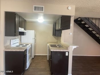 2133 W Turney Ave #C88, Phoenix, AZ 85015
