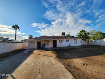 2134 Avalon Dr, Phoenix, AZ 85015