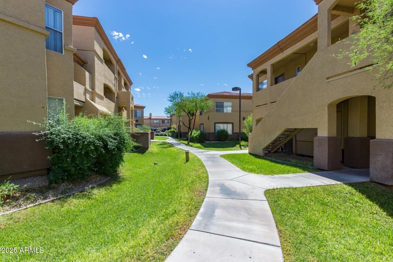 2134 Broadway Rd #1046, Tempe, AZ 85282