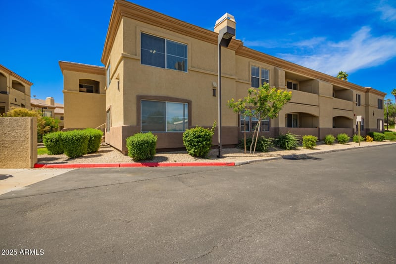 2134 Broadway Rd #2030, Tempe, AZ 85282