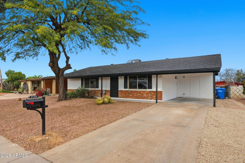 2134 E Beck Ln, Phoenix, AZ 85022