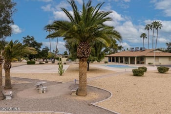 2134 Beck Ln, Phoenix, AZ 85022