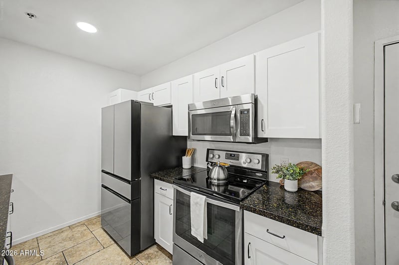 2134 Broadway Rd #1061, Tempe, AZ 85282