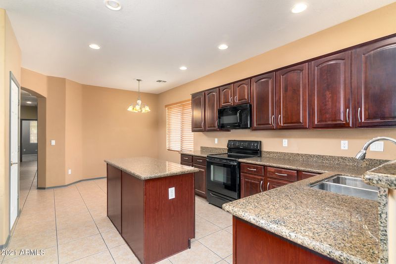 2134 E Ebony Dr, Chandler, AZ 85286