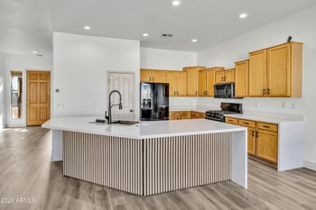 2134 Springfield Pl, Chandler, AZ 85286