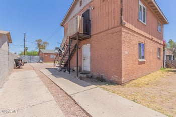 2134 W Adams St, Phoenix, AZ 85009