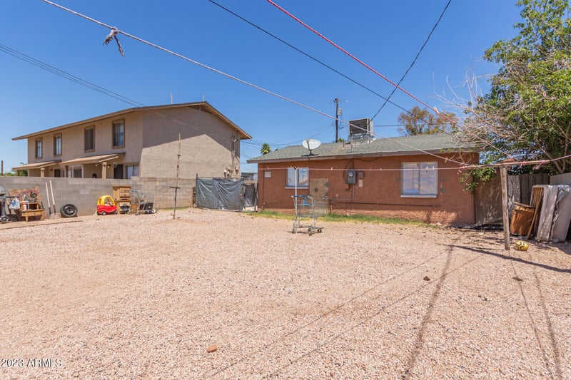 2134 W Adams St, Phoenix, AZ 85009