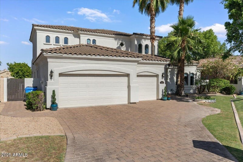 2135 Clipper Ln, Gilbert, AZ 85234