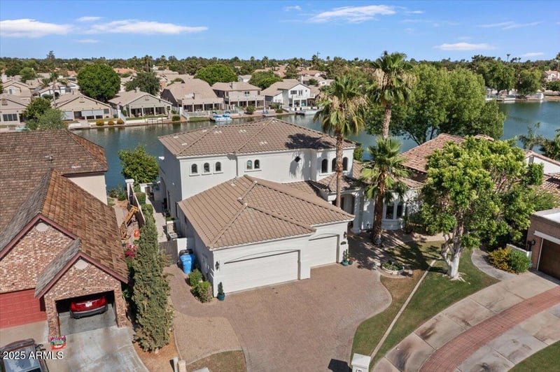 2135 Clipper Ln, Gilbert, AZ 85234
