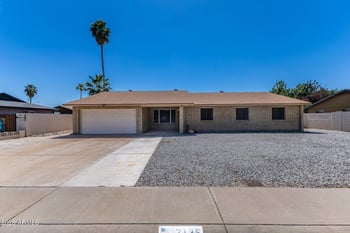 2135 Kerry Ln, Phoenix, AZ 85027