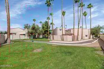 2135 Rosarita Dr, Tempe, AZ 85281
