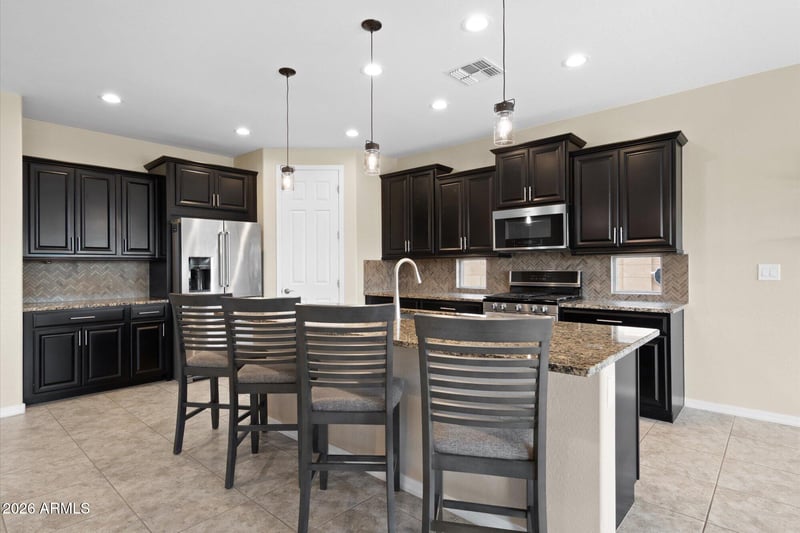 21359 260th Dr, Buckeye, AZ 85396