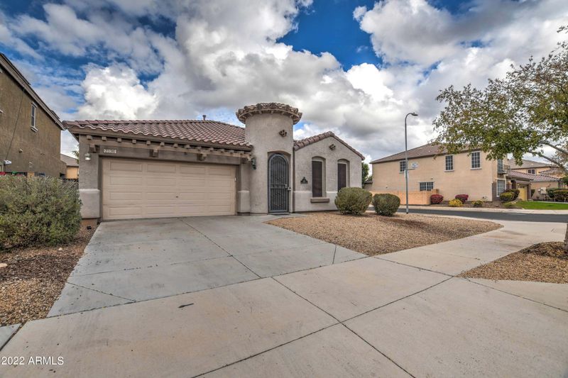 2136 E Chanute Ps, Phoenix, AZ 85040
