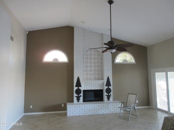 2136 Freeport Ln, Gilbert, AZ 85234