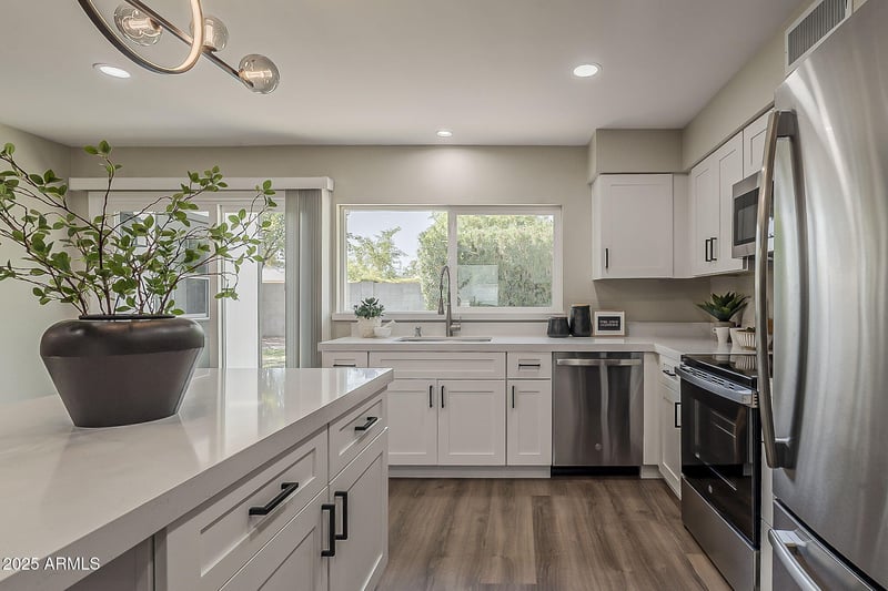 2136 Portobello Ave, Mesa, AZ 85202