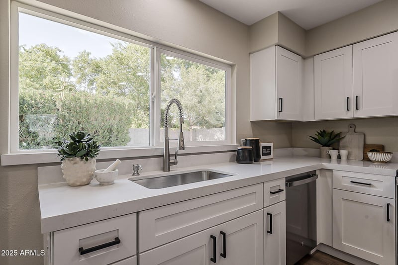 2136 Portobello Ave, Mesa, AZ 85202