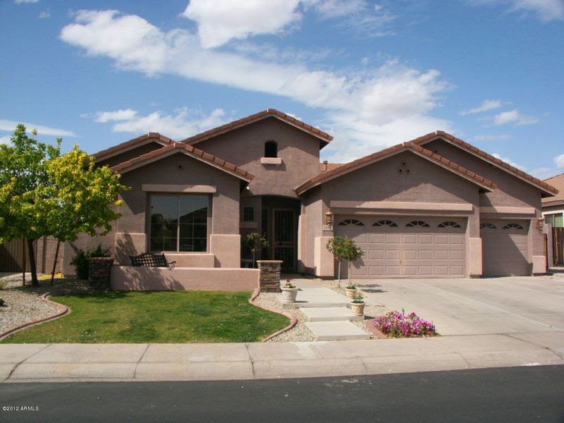 2136 S 106th Pl, Mesa, AZ 85209
