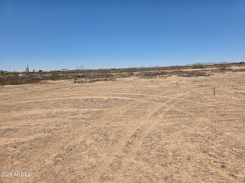 2137 363rd Ave #-, Tonopah, AZ 85354