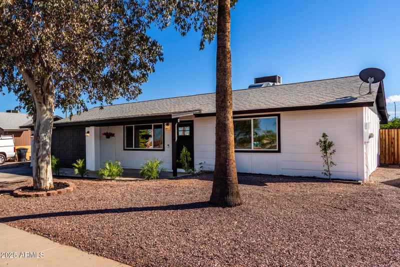 2137 Inverness Ave, Mesa, AZ 85204