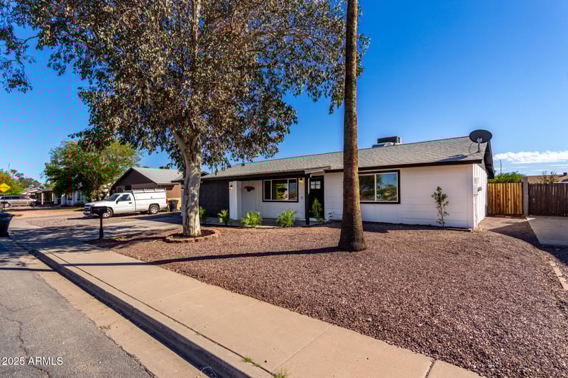 2137 Inverness Ave, Mesa, AZ 85204