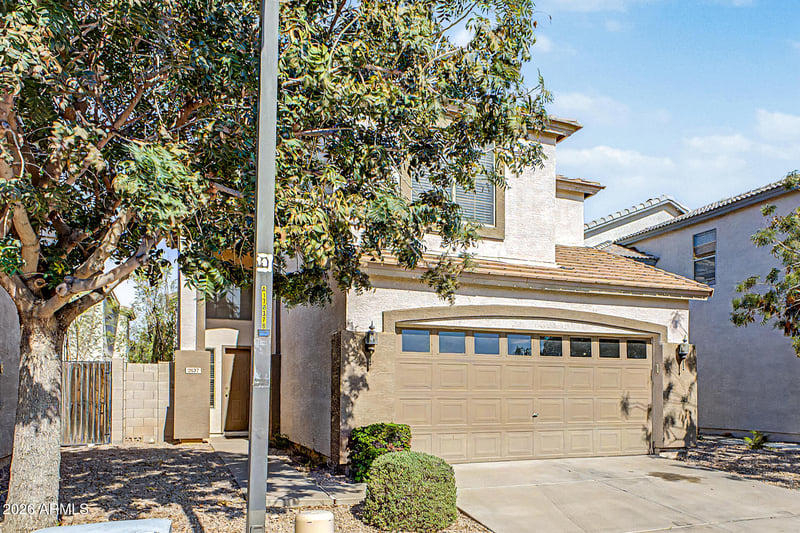 2137 N 29th Pl, Mesa, AZ 85213