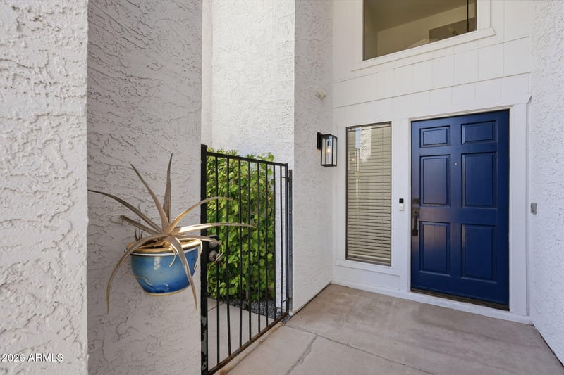 2137 S Catarina Cir, Mesa, AZ 85202