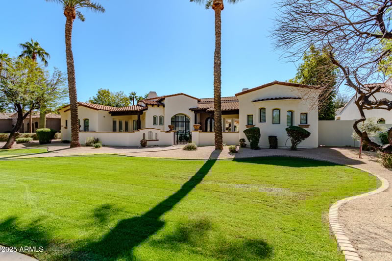 2137 Teakwood Pl, Chandler, AZ 85249