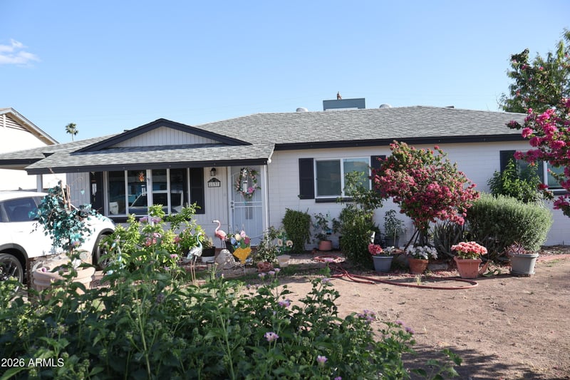 2137 1st Pl, Mesa, AZ 85201