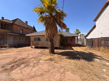 2137 Washington St, Phoenix, AZ 85009