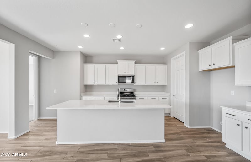 21370 271st Dr, Buckeye, AZ 85396