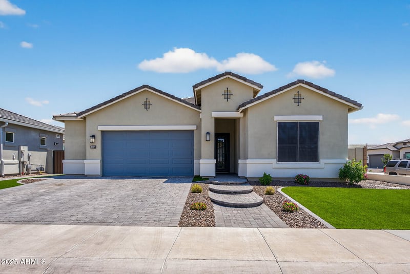 21379 105th Ave, Peoria, AZ 85382