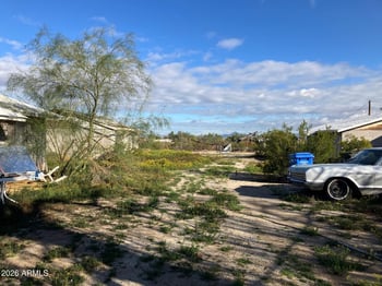 2138 Desert Ln #20, Phoenix, AZ 85042