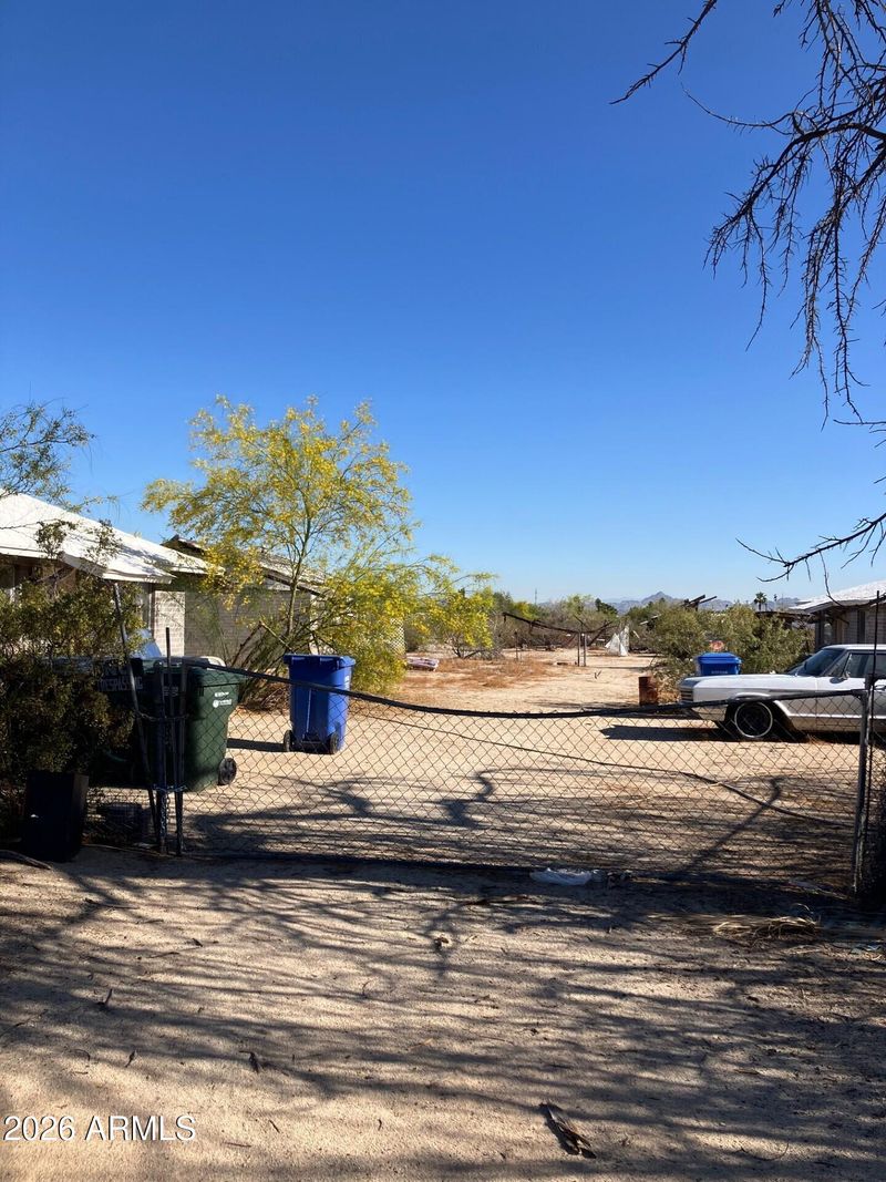 2138 E Desert Ln #20, Phoenix, AZ 85042
