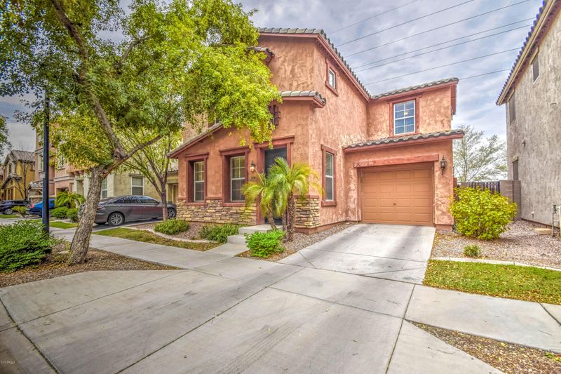 2138 N 78th Glen, Phoenix, AZ 85035