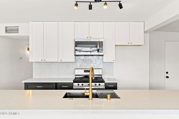 2138 Sunnyside Ave, Phoenix, AZ 85029