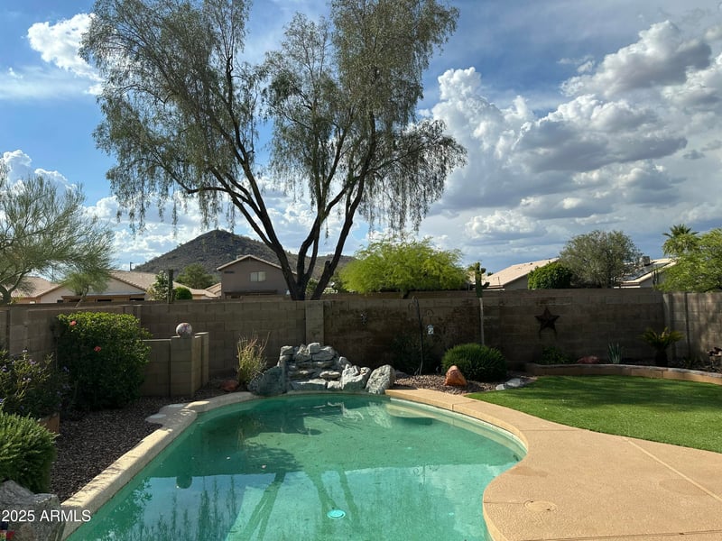 2138 Williams Dr, Phoenix, AZ 85024