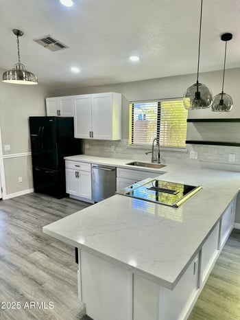 2138 Williams Dr, Phoenix, AZ 85024