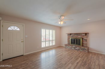 2139 Betty Elyse Ln, Phoenix, AZ 85022