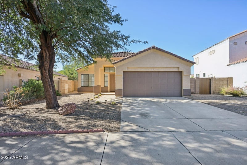 2139 Tracy Ln, Phoenix, AZ 85023