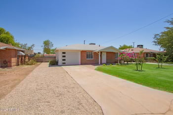 2139 Whitton Ave, Phoenix, AZ 85015