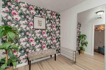 214 Alice Ave, Phoenix, AZ 85020