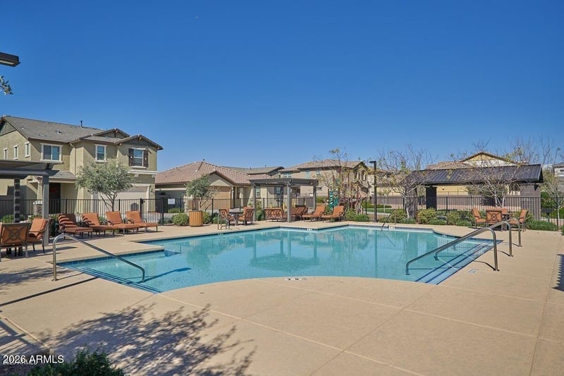 214 Bluejay Dr, Chandler, AZ 85286