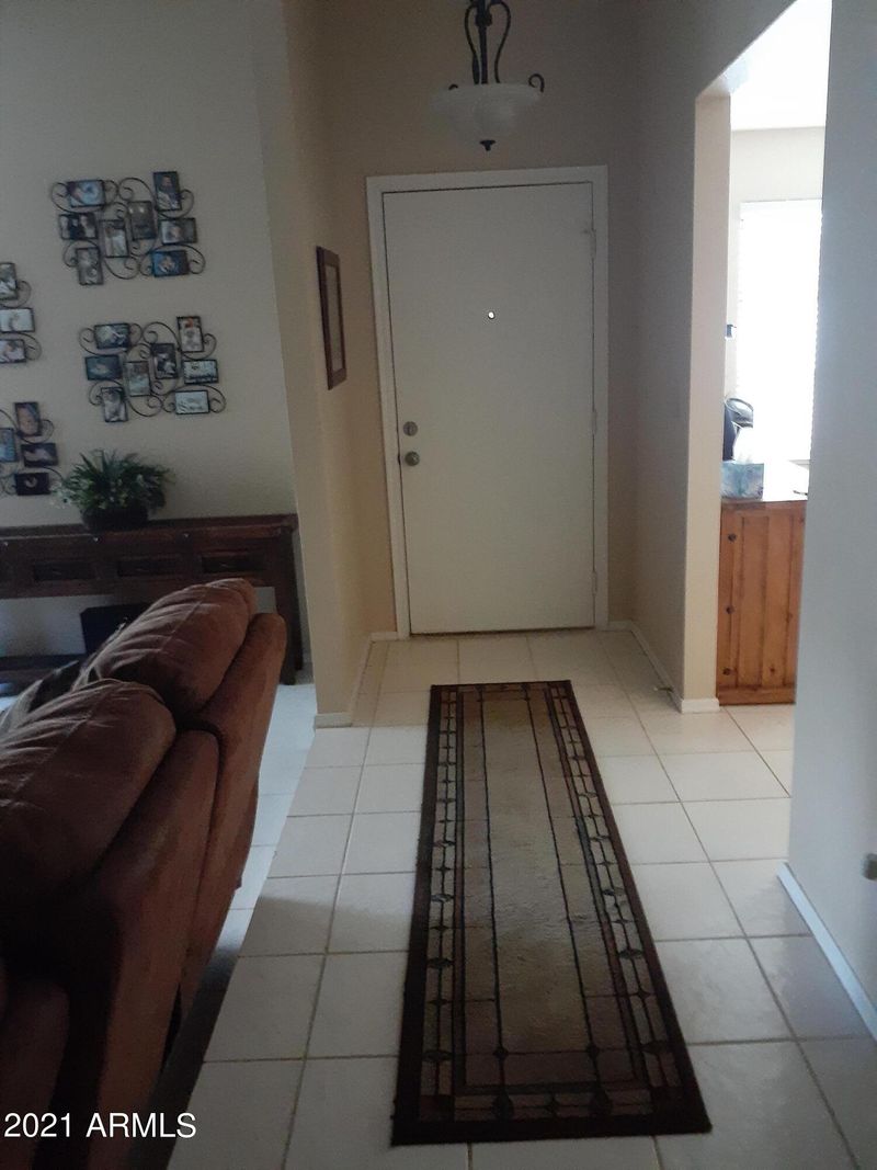 214 E Danbury Rd, Phoenix, AZ 85022
