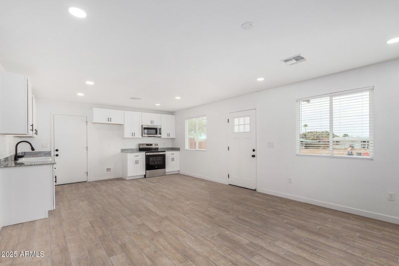 214 N 88th Pl, Mesa, AZ 85207