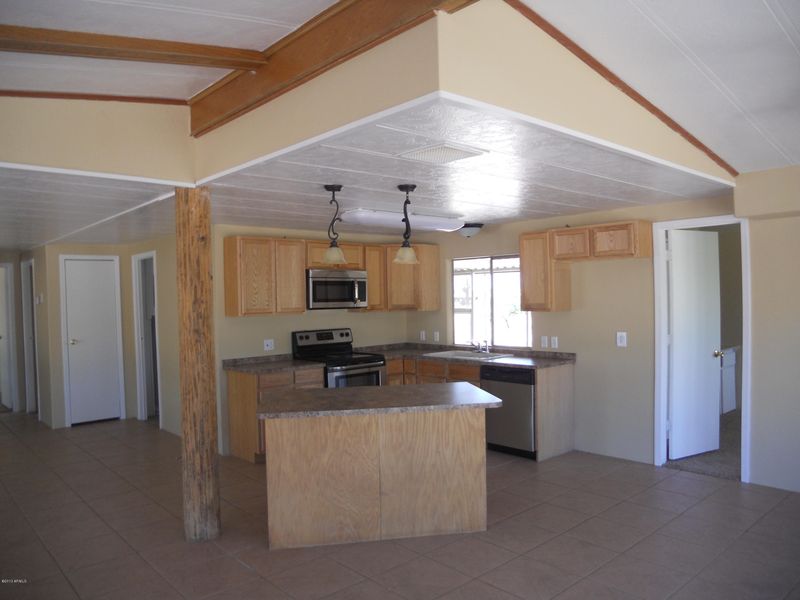 214 N Hilton Rd, Apache Junction, AZ 85119