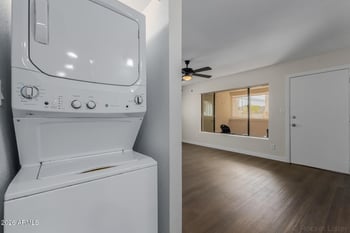 214 Ruth Ave #103, Phoenix, AZ 85020