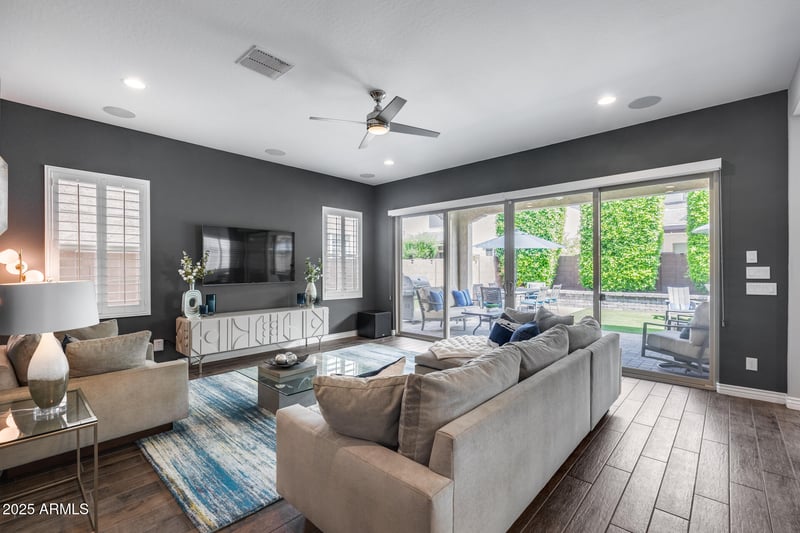 214 W Beverly Ln, Phoenix, AZ 85023